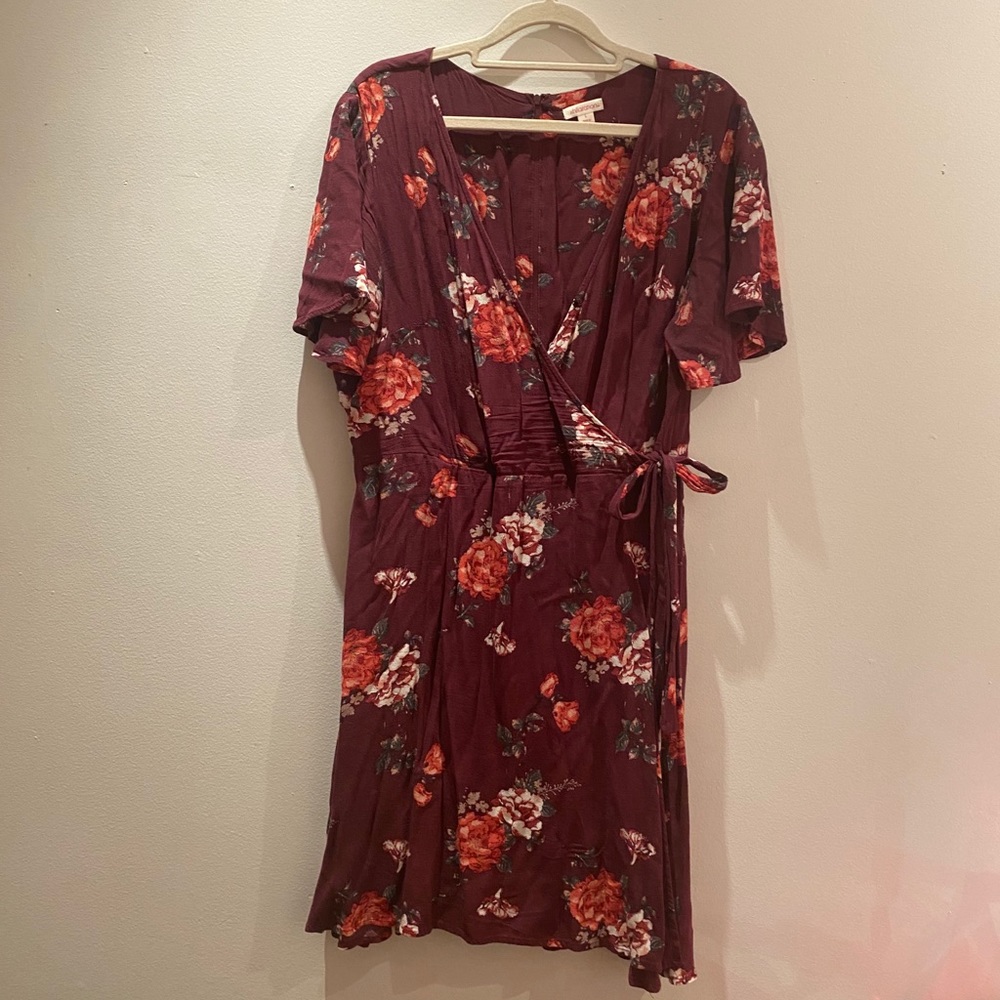 Wine-colored summer dress